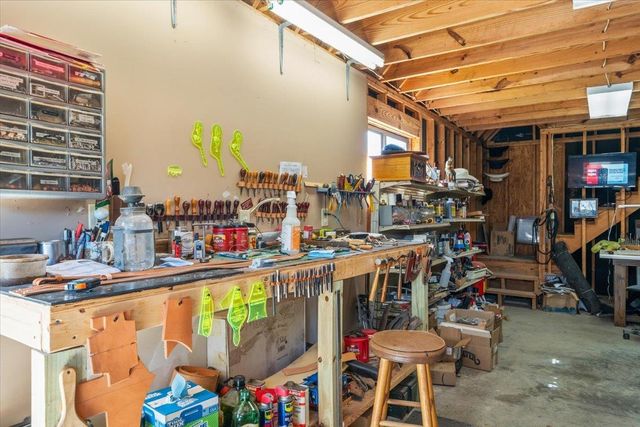 2051 SOLO RD, Covington, TN 38019