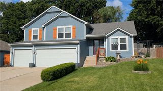 19309 E Lynchburg Place N, Independence, MO 64058