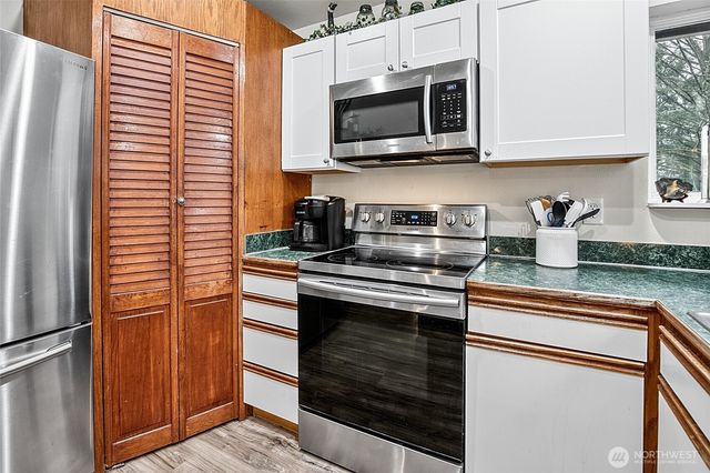 214 S Narwhal Loop SW, Ocean Shores, WA 98569