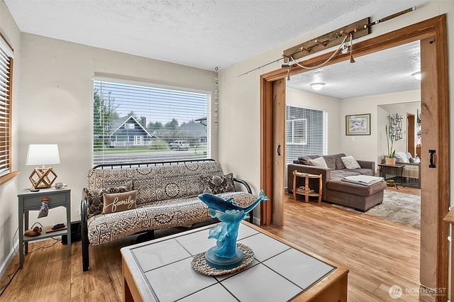 214 S Narwhal Loop SW, Ocean Shores, WA 98569