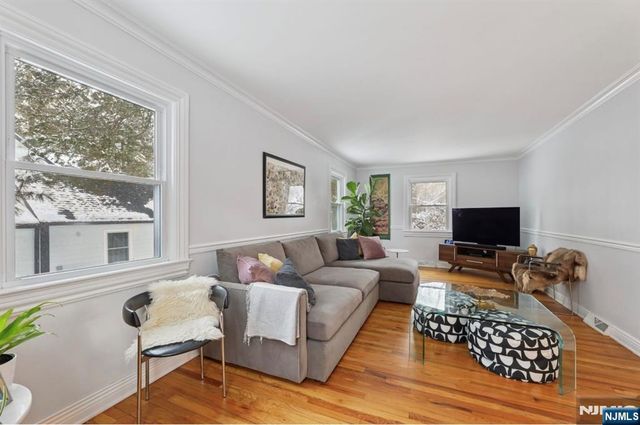 277 Maple Street, Haworth, NJ 07641