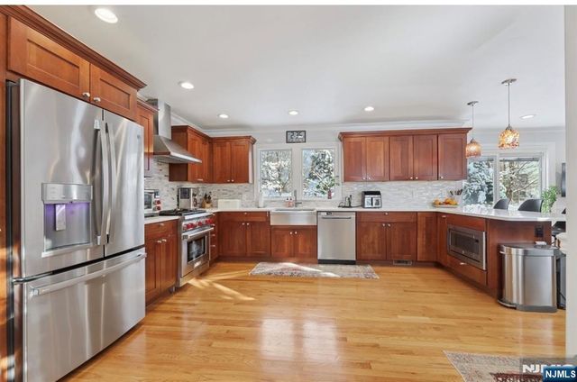 277 Maple Street, Haworth, NJ 07641