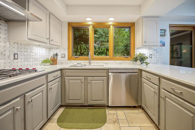 2764 Lowell Road, Ann Arbor, MI 48103