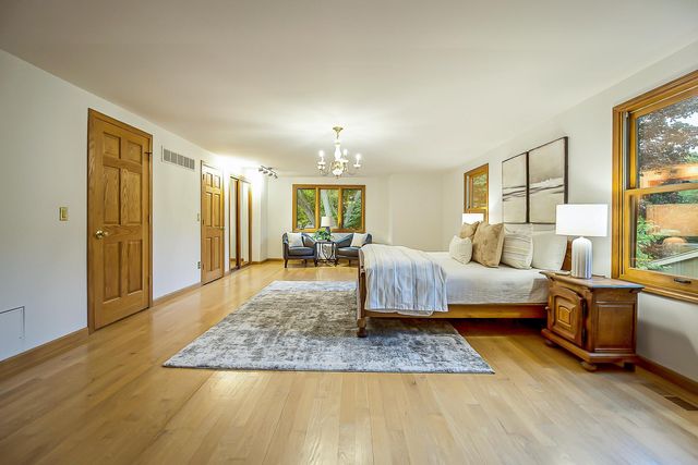 2764 Lowell Road, Ann Arbor, MI 48103