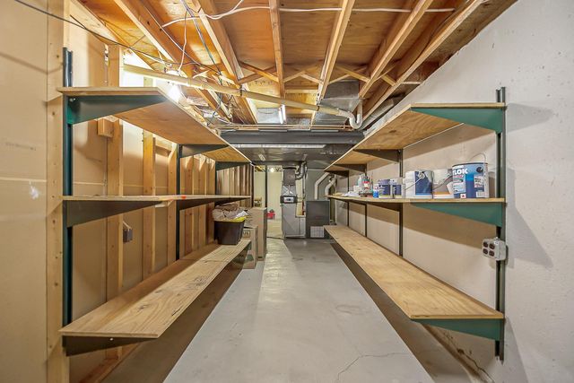2764 Lowell Road, Ann Arbor, MI 48103