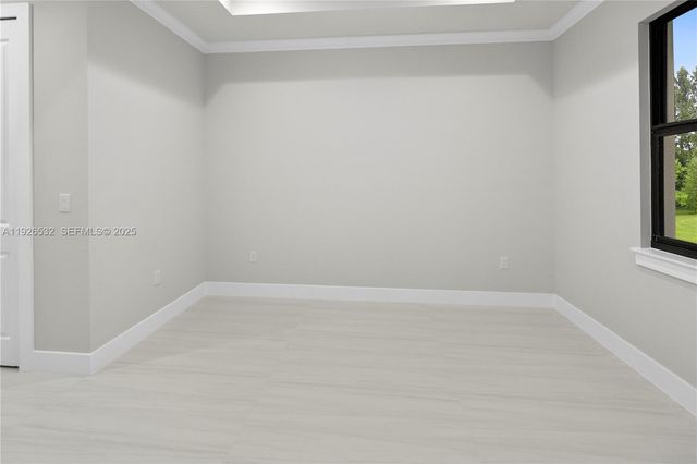 3587 SE 18th AVE, Naples, FL 34117