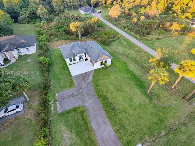 3587 SE 18th AVE, Naples, FL 34117