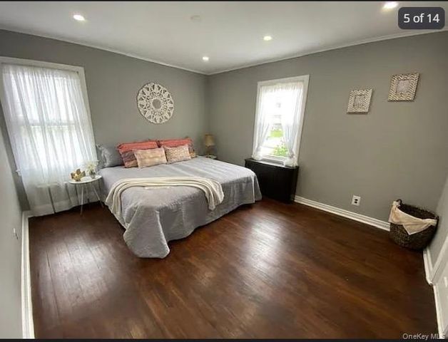 4 West Court, Bethpage, NY 11714