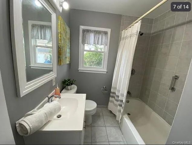 4 West Court, Bethpage, NY 11714