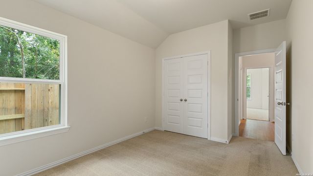 935 Creek Bed Drive, New Braunfels, TX 78130