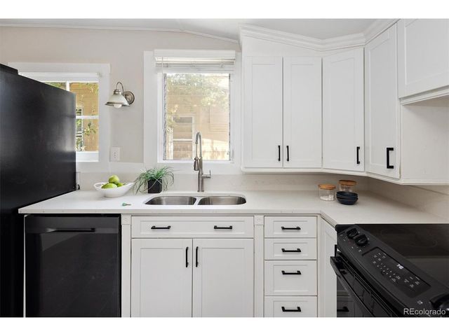 1432 S Clarkson St, Denver, CO 80210