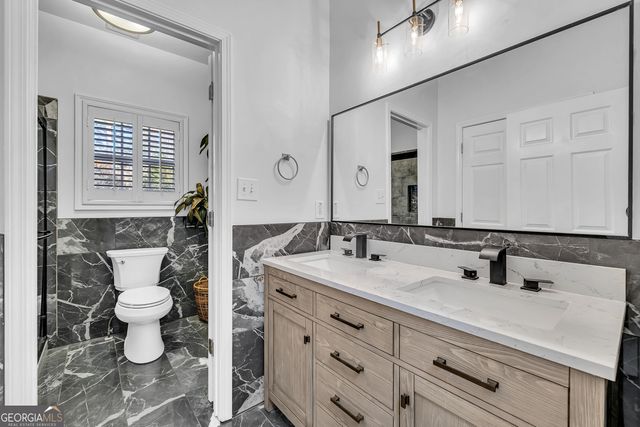 1064 Crown River Parkway, Mcdonough, GA 30252