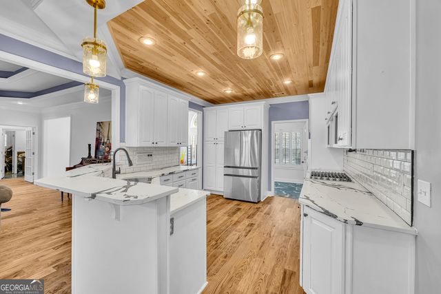 1064 Crown River Parkway, Mcdonough, GA 30252