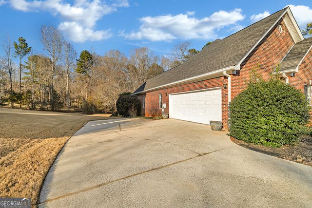 1064 Crown River Parkway, Mcdonough, GA 30252