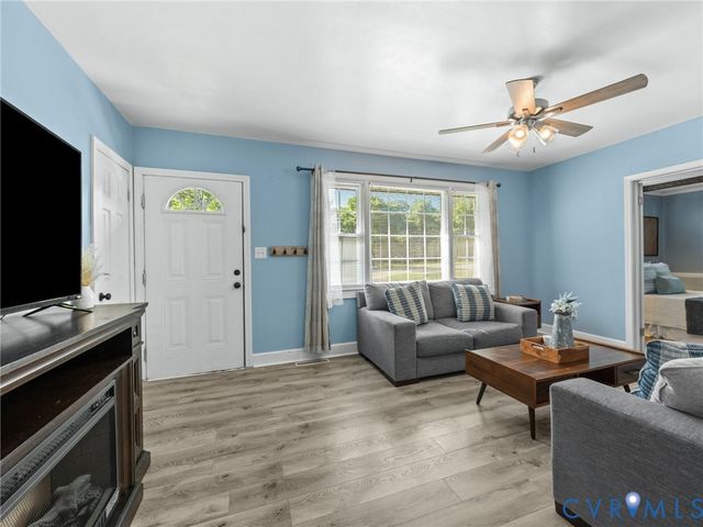 25006 River Rd, Dinwiddie, VA 23803