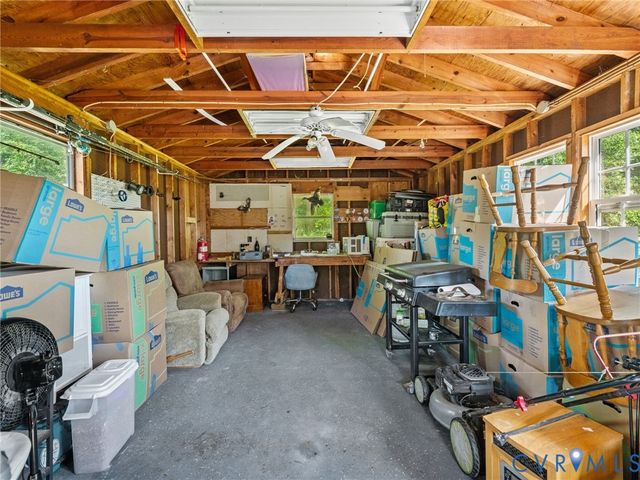 25006 River Rd, Dinwiddie, VA 23803