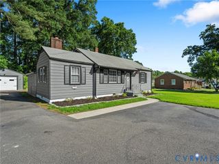 25006 River Rd, Dinwiddie, VA 23803