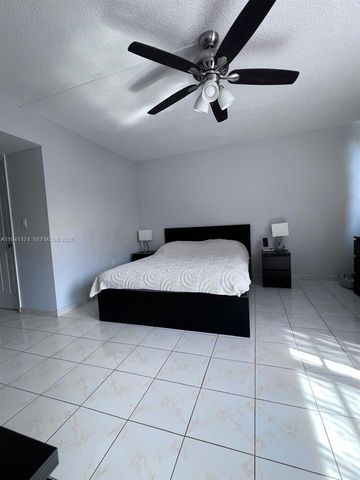 1670 NE 191st St 403-3, Miami, FL 33179