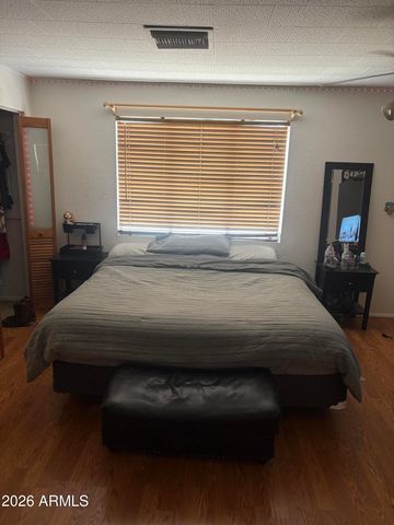 566 W PINKLEY Avenue, Coolidge, AZ 85128