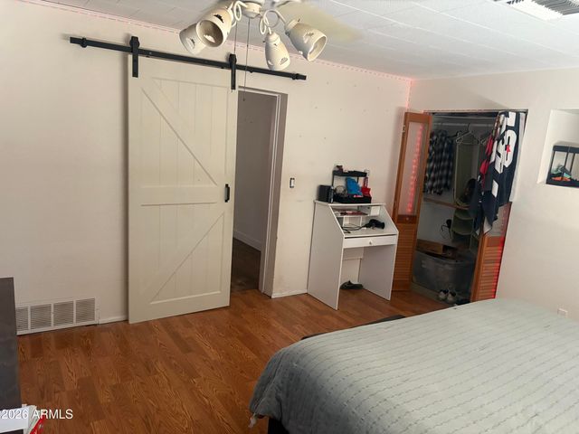 566 W PINKLEY Avenue, Coolidge, AZ 85128