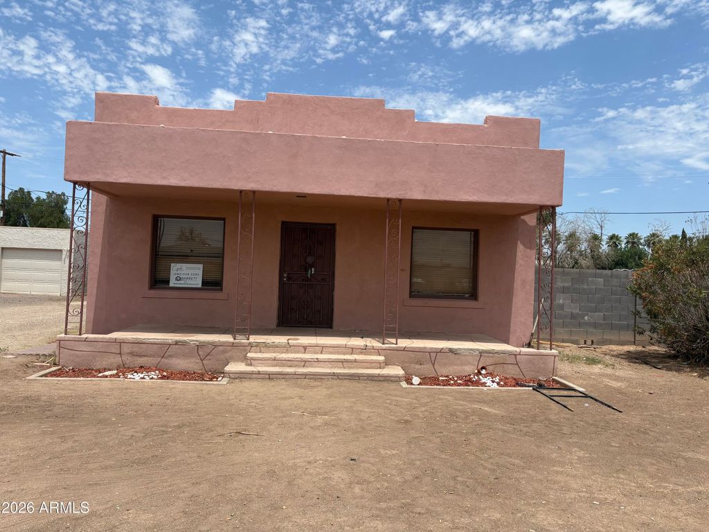 566 W PINKLEY Avenue, Coolidge, AZ 85128