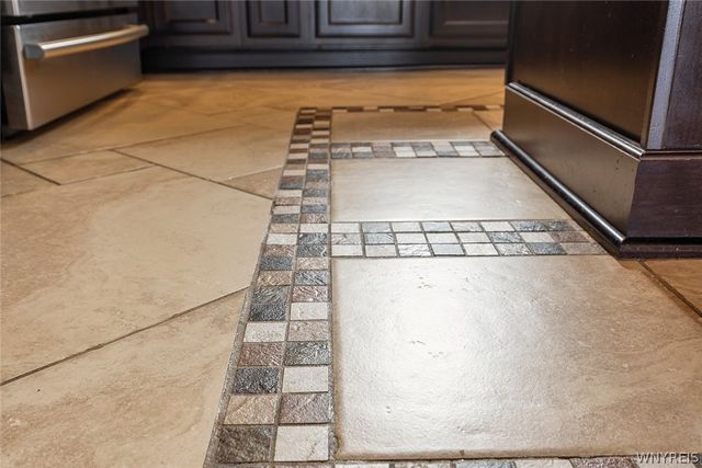 5 Wendtworth Court, Lancaster, NY 14086