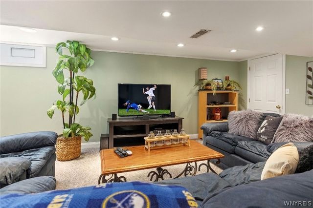 5 Wendtworth Court, Lancaster, NY 14086