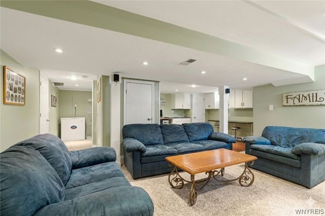 5 Wendtworth Court, Lancaster, NY 14086