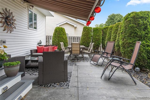 5 Wendtworth Court, Lancaster, NY 14086