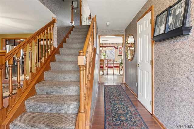 5 Wendtworth Court, Lancaster, NY 14086