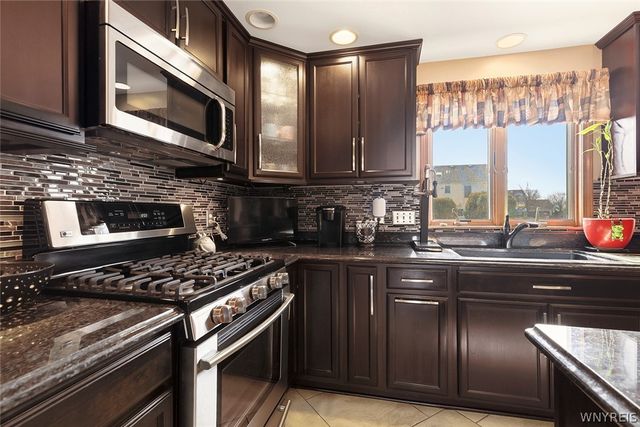 5 Wendtworth Court, Lancaster, NY 14086