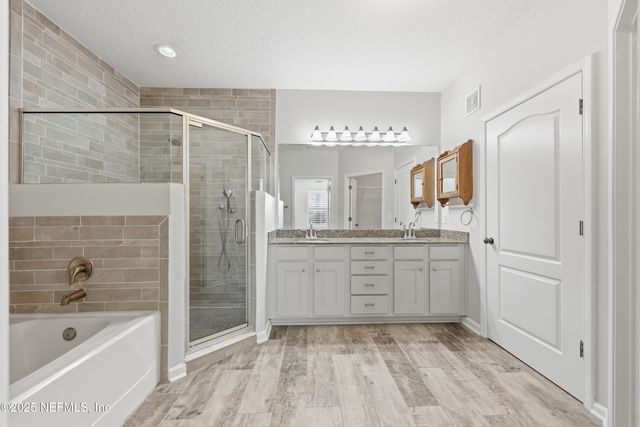 115 E PINE HOLLOW Trail 106, St. Augustine, FL 32086