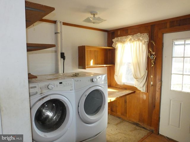 1213 HORSE POINT RD, Fishing Creek, MD 21634