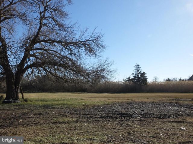 1213 HORSE POINT RD, Fishing Creek, MD 21634