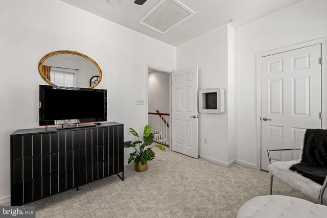 7217 ABBEY RD, Elkridge, MD 21075