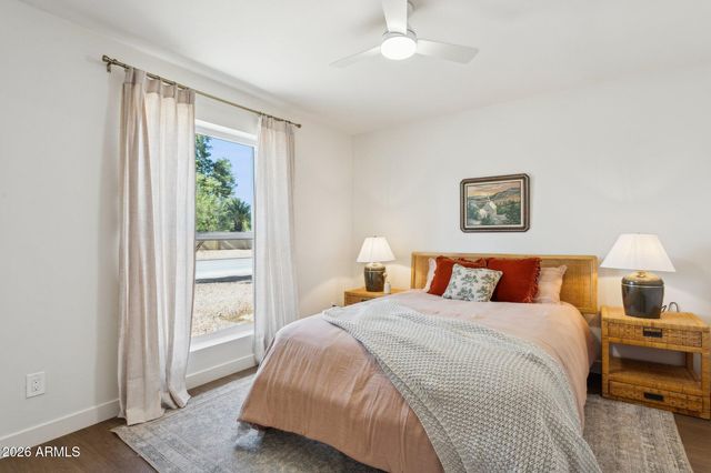 11049 N 44TH Street, Phoenix, AZ 85028