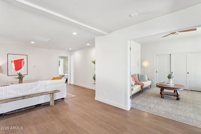 11049 N 44TH Street, Phoenix, AZ 85028