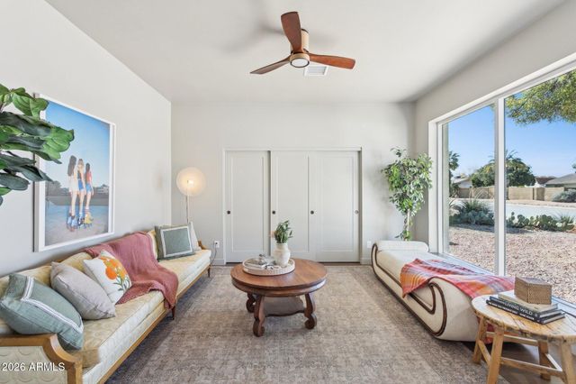 11049 N 44TH Street, Phoenix, AZ 85028