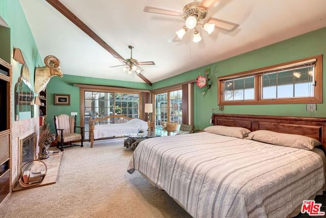3525 N Knoll Drive, Los Angeles, CA 90068
