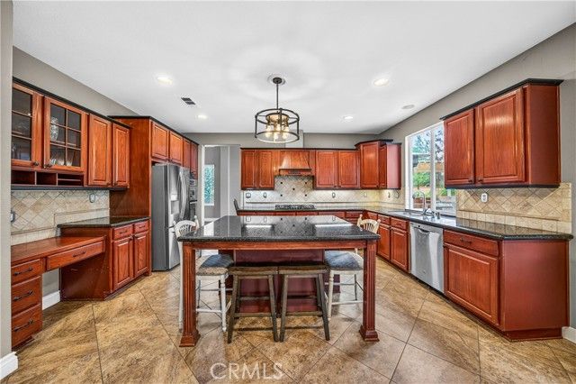 43898 Carentan Drive, Temecula, CA 92592