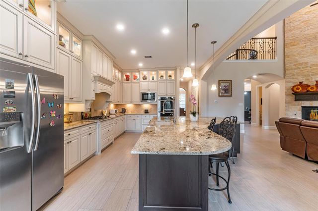 1006 Blossom Field Lane, Pinehurst, TX 77362