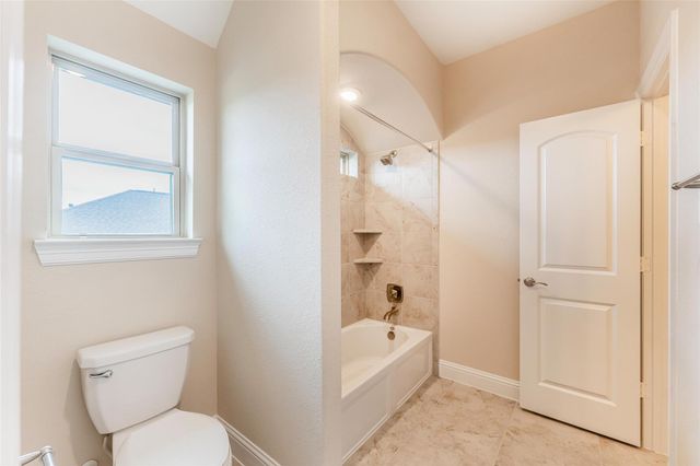 1006 Blossom Field Lane, Pinehurst, TX 77362