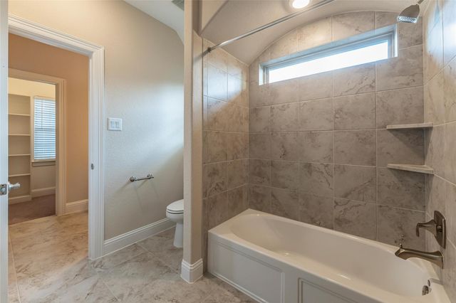 1006 Blossom Field Lane, Pinehurst, TX 77362