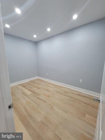 2048 S 19TH ST, Philadelphia, PA 19145
