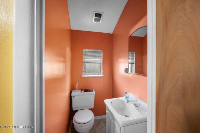 2026 Pautucket Road, Toledo, OH 43615