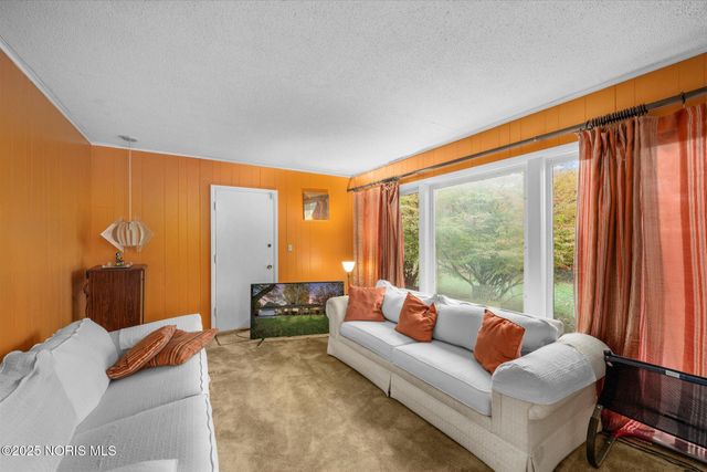 2026 Pautucket Road, Toledo, OH 43615