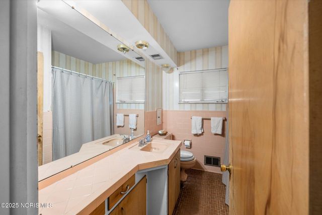 2026 Pautucket Road, Toledo, OH 43615