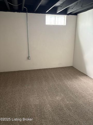 5006 Tumeric Ln, Louisville, KY 40258