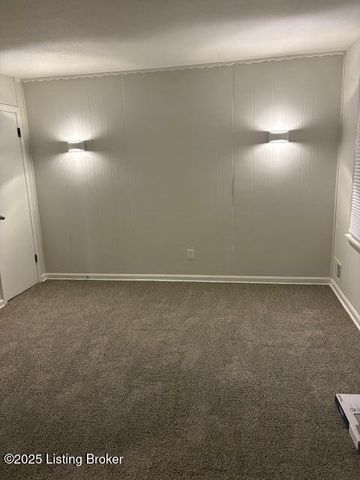 5006 Tumeric Ln, Louisville, KY 40258