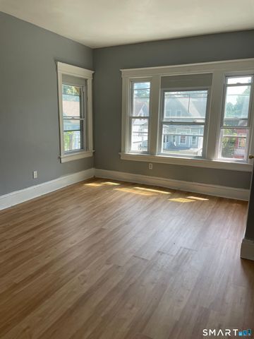 69-71 Cabot Street, Hartford, CT 06112